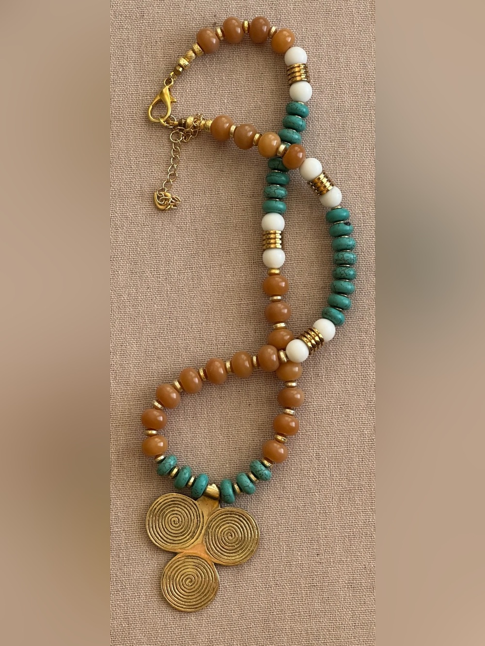 32 inch long Turquoise and Bodhi Root bead necklace NWOT - Picture 3 of 12